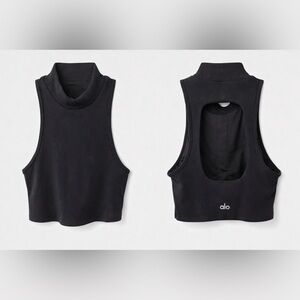 ALO Goddess Rib Cropped Dynamite Bra Crop Top